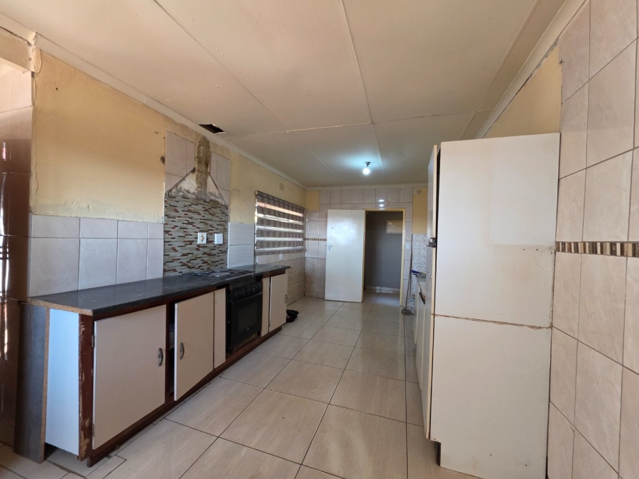 4 Bedroom Property for Sale in Vaalpark Free State